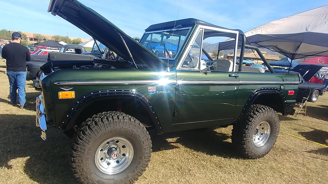 A 1960's vintage Ford Bronco is the pinnacle of 4x4 collecting.