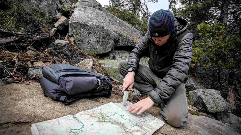 CORVUS Knife & Tool: Jerry Saunders Forges Experience into Knives.