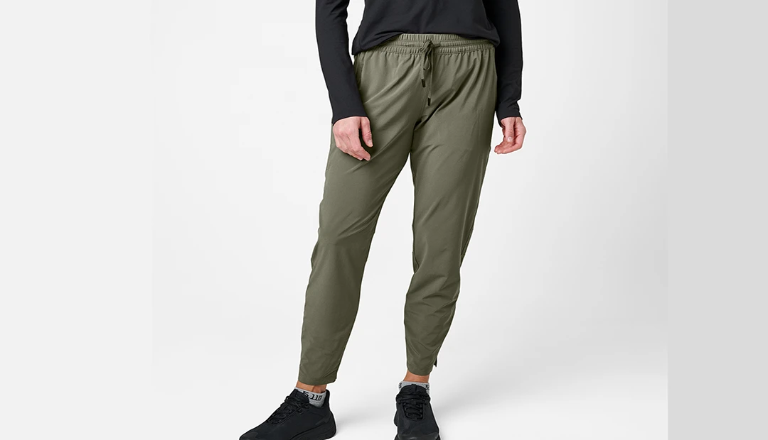 Invest in quality training attire that allows you to focus on your workouts without distractions and empowers you to achieve your goals.