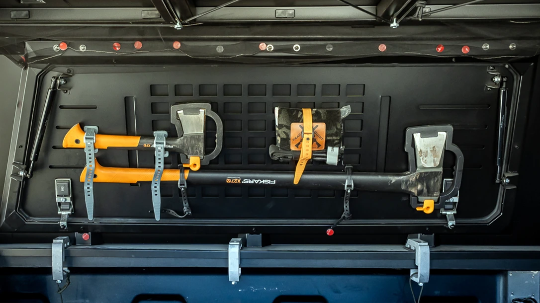 Easy access to necessary tools.