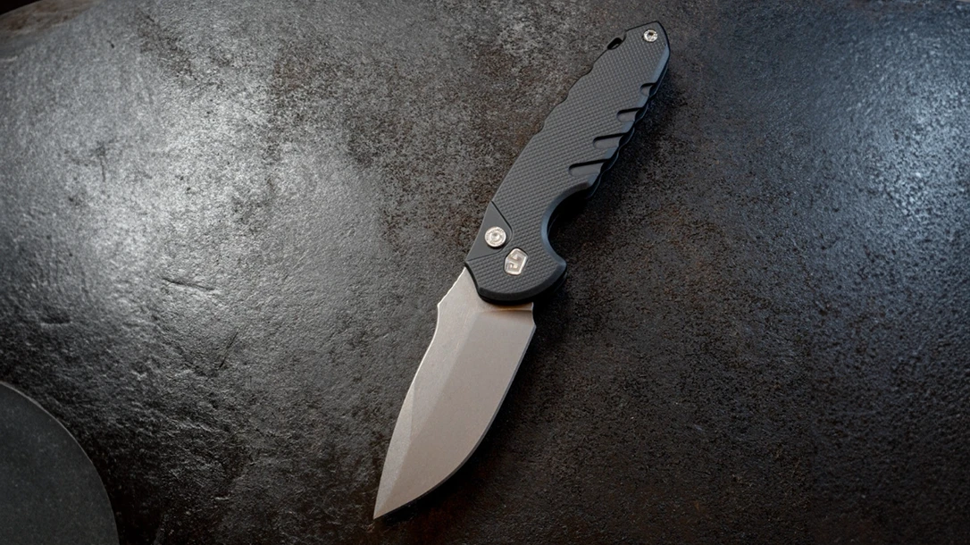 Blackside Customs released their "Bad Idea" folder in 2025.