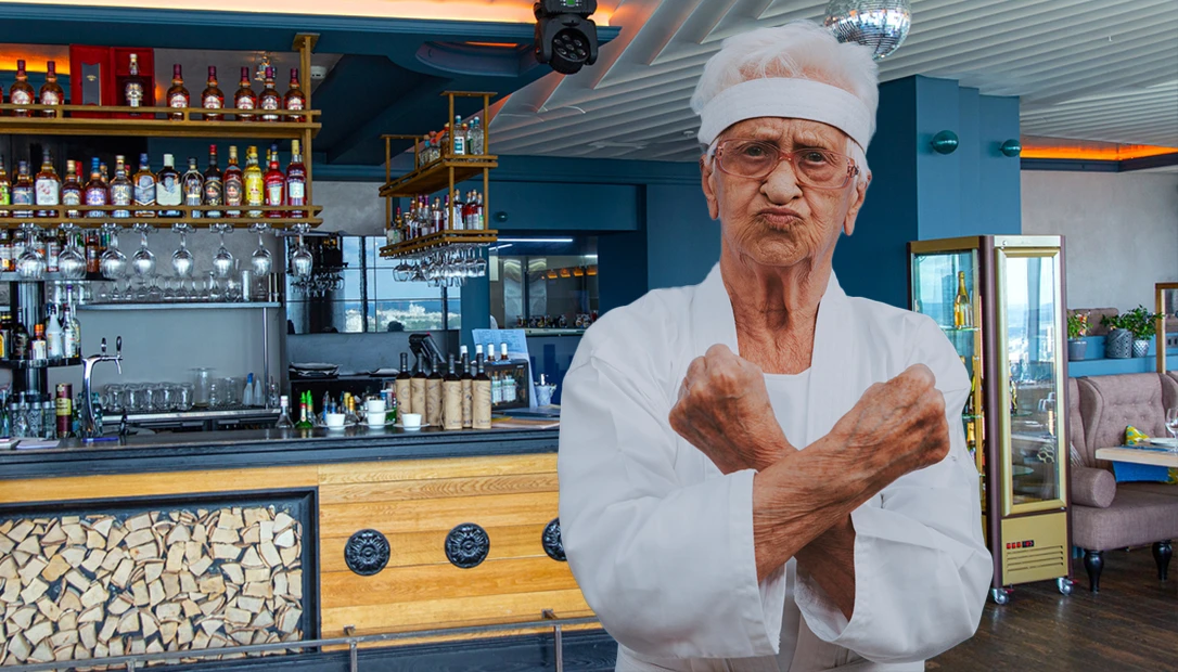 There are many shining dumb ways to die throughout history.